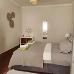 Casa De Ferias Arrifes Semesterbostad